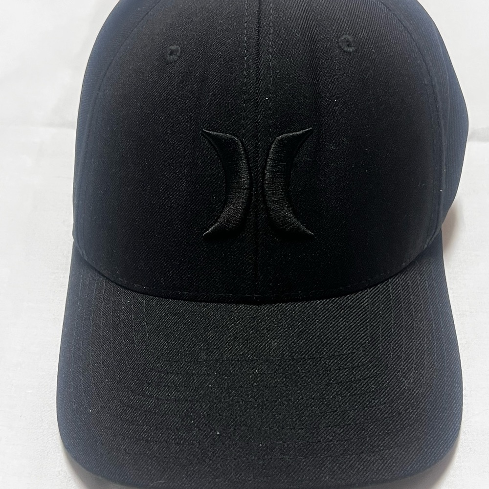 Hurley Black Cap